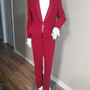 Tahari Arthur S. Levine Luxe suit